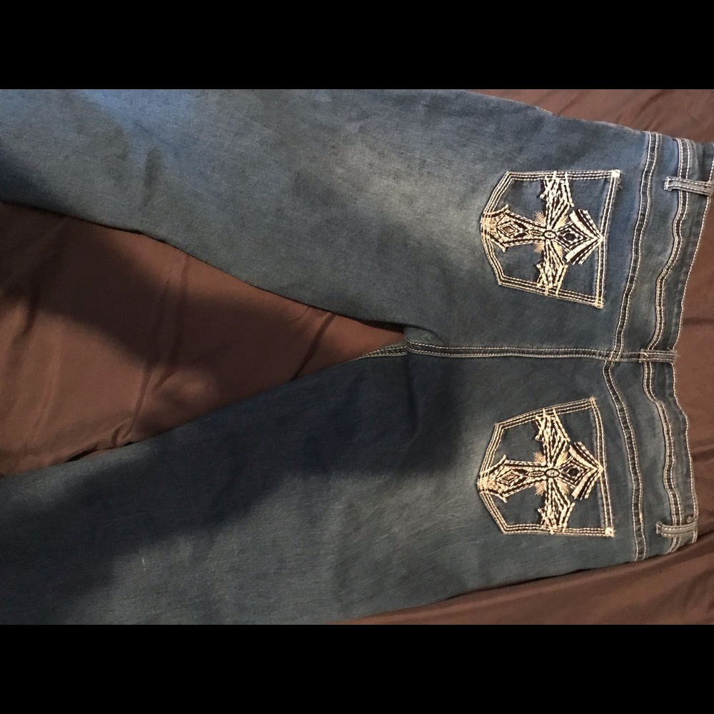 Jeans - Picture 2 of 4